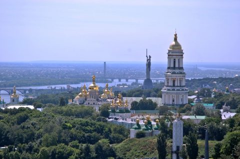 Бізнес та відпочинок: як обрати готель для робочого відрядження в Києві.